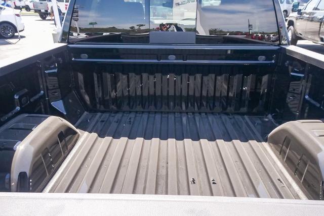 2025 Chevrolet Silverado 1500 Vehicle Photo in VENTURA, CA 93003-8585