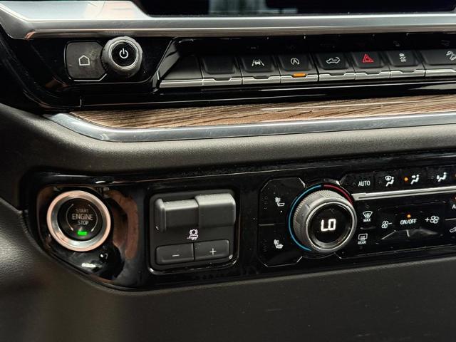 2023 Chevrolet Silverado 1500 Vehicle Photo in COLUMBIA, MO 65203-3903