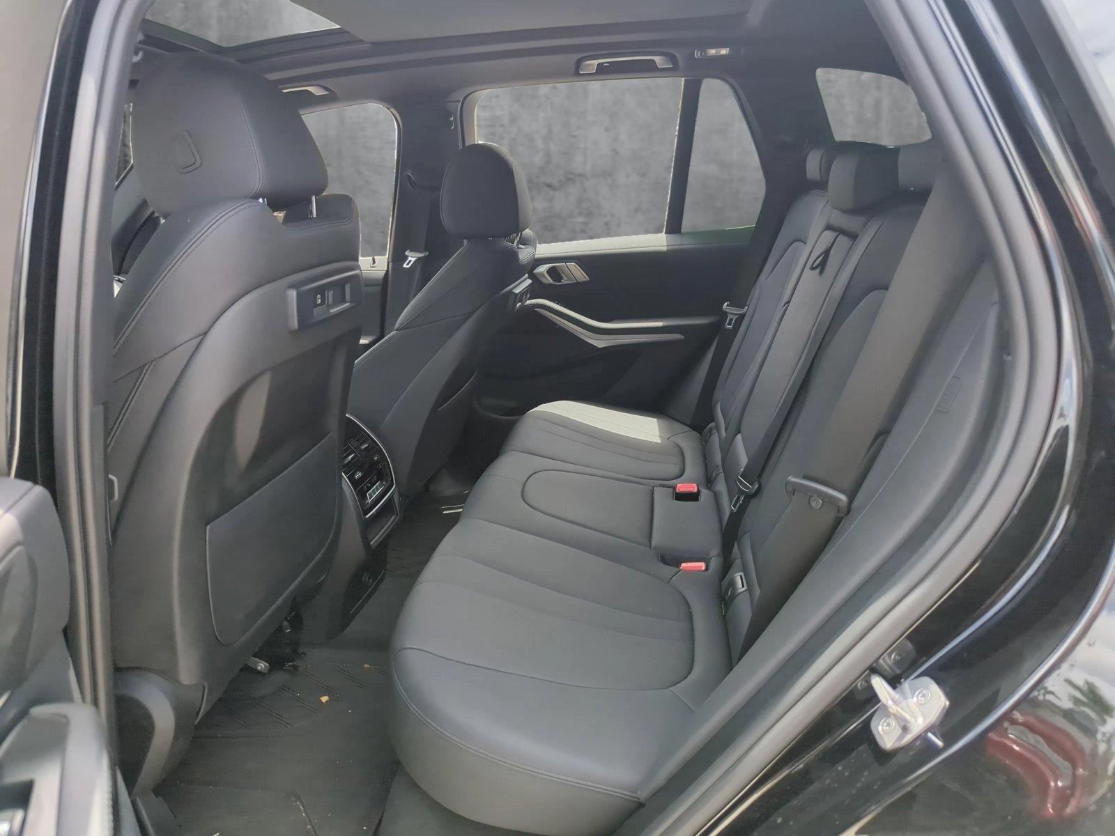 2021 BMW X5 sDrive40i Vehicle Photo in Pembroke Pines, FL 33027