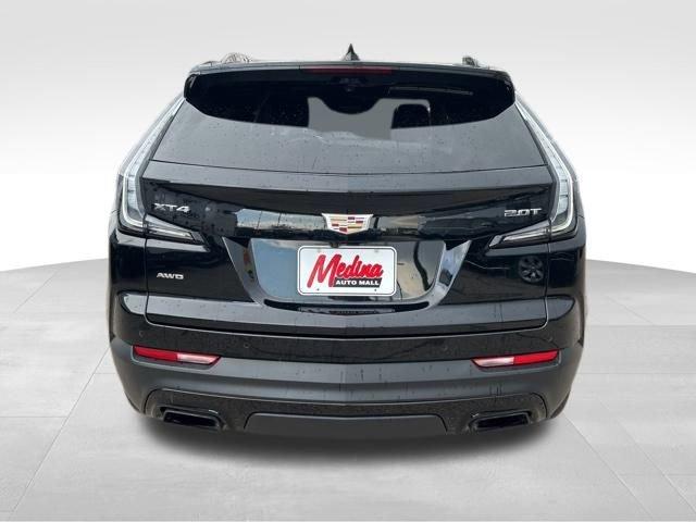 2019 Cadillac XT4 Vehicle Photo in MEDINA, OH 44256-9631