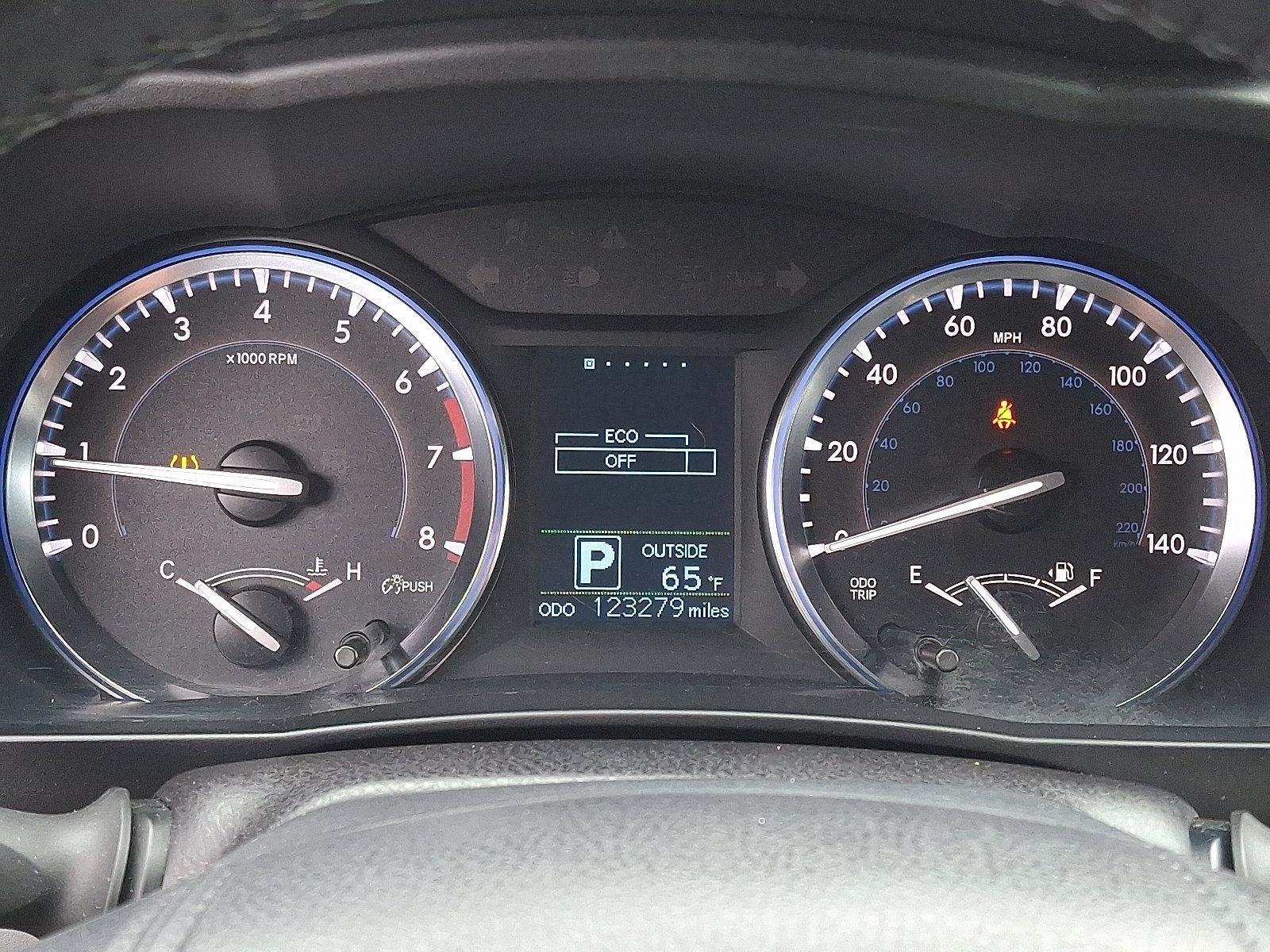 2015 Toyota Highlander Vehicle Photo in BETHLEHEM, PA 18017-9401