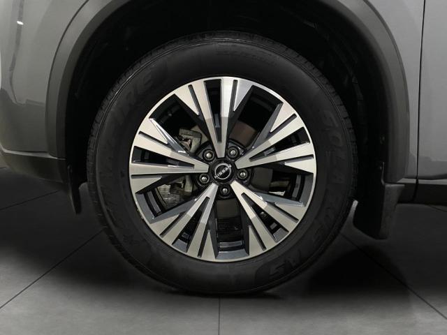 2022 Nissan Rogue Vehicle Photo in Appleton, WI 54913