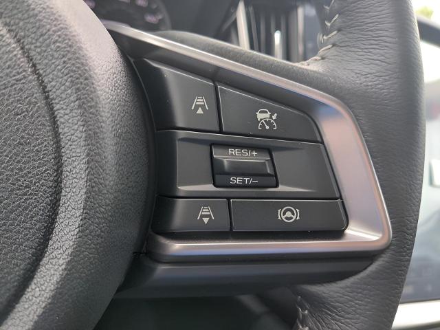 2025 Subaru Outback Vehicle Photo in Green Bay, WI 54304