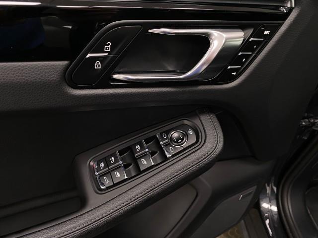 2025 Porsche Macan Vehicle Photo in Appleton, WI 54913
