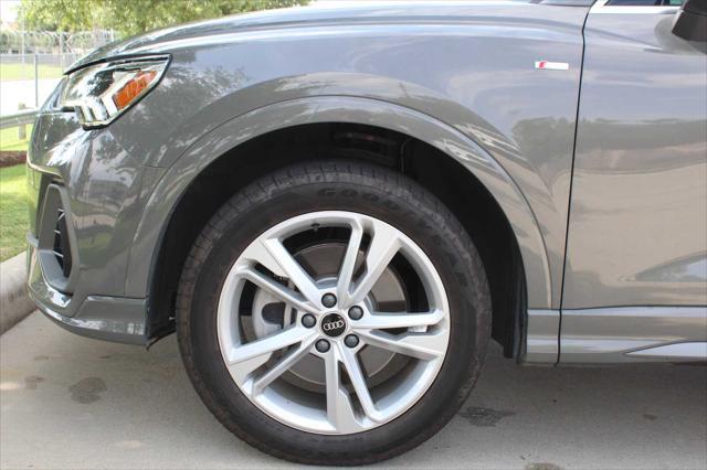 2023 Audi Q3 Vehicle Photo in HOUSTON, TX 77090