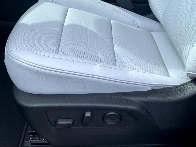 2025 Chevrolet Suburban Vehicle Photo in BEAUFORT, SC 29906-4218