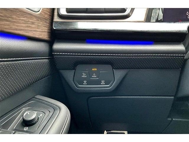 2024 Volkswagen Atlas Vehicle Photo in San Antonio, TX 78230