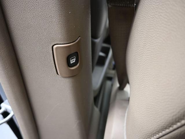 2016 Chrysler Town & Country Vehicle Photo in Cedar Rapids, IA 52402