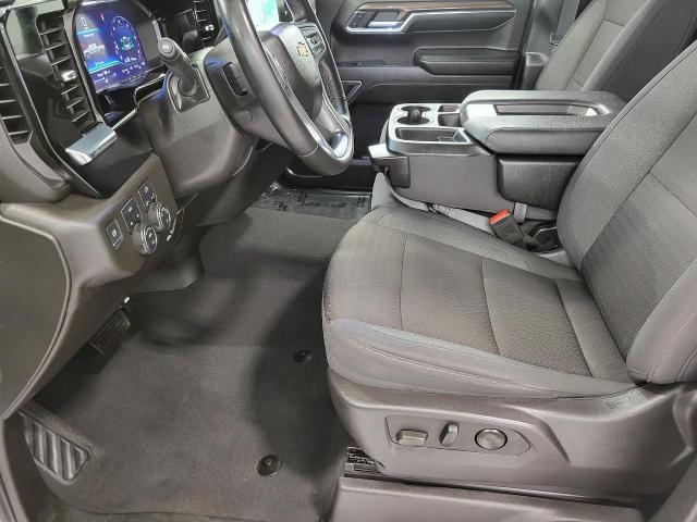 2024 Chevrolet Silverado 1500 Vehicle Photo in GREEN BAY, WI 54303-3330
