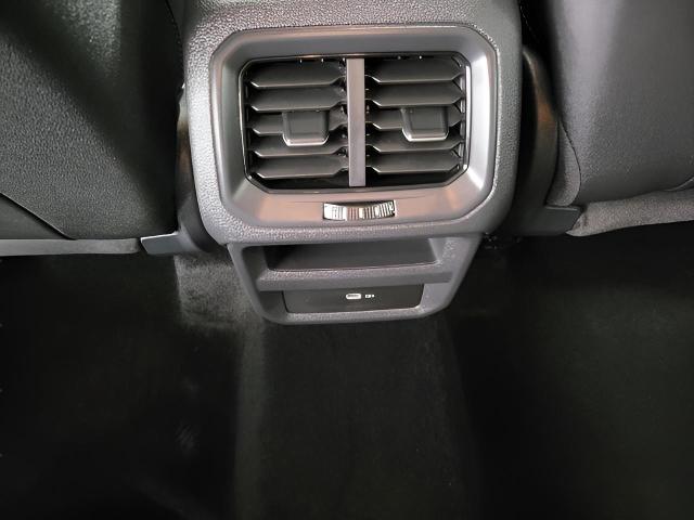 2024 Volkswagen Taos Vehicle Photo in Oshkosh, WI 54904