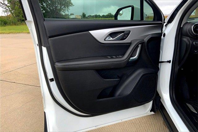 2023 Chevrolet Blazer Vehicle Photo in TOPEKA, KS 66609-0000