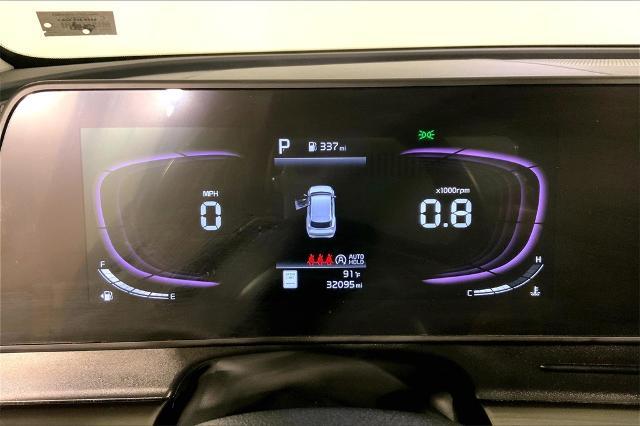 2023 Kia Sportage Vehicle Photo in Lees Summit, MO 64086