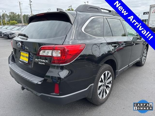 2017 Subaru Outback Vehicle Photo in Puyallup, WA 98371
