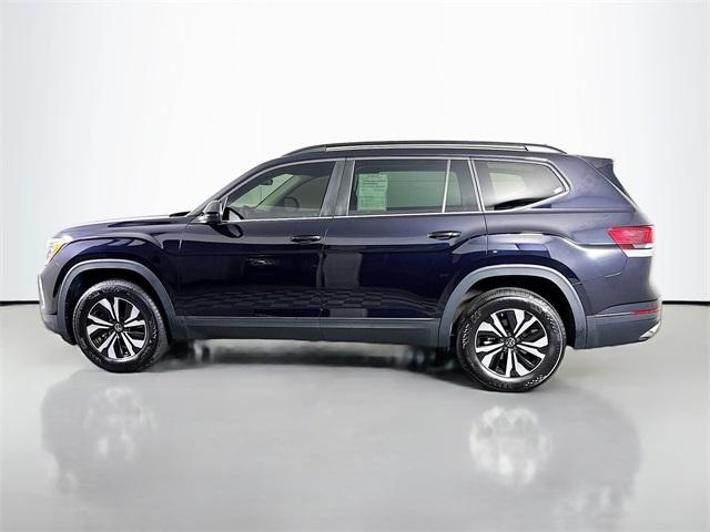 2024 Volkswagen Atlas Vehicle Photo in Puyallup, WA 98371