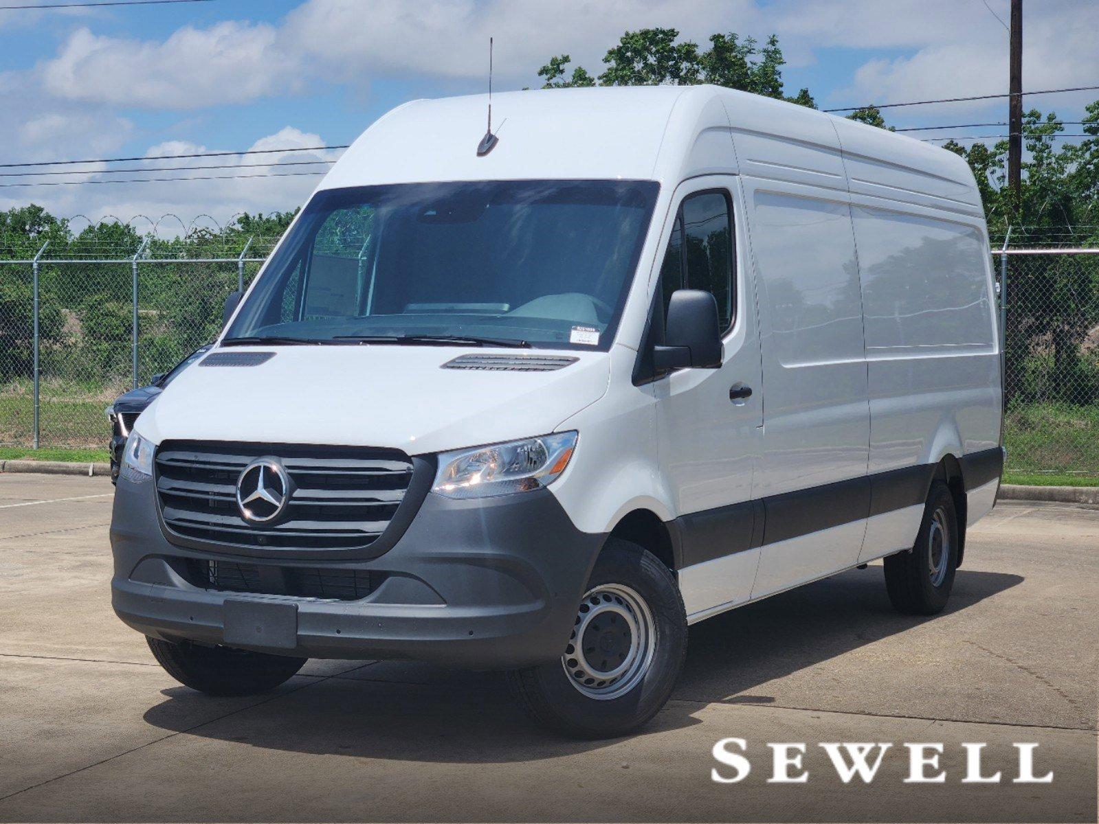 2024 Mercedes-Benz Sprinter Cargo Van Vehicle Photo in HOUSTON, TX 77079