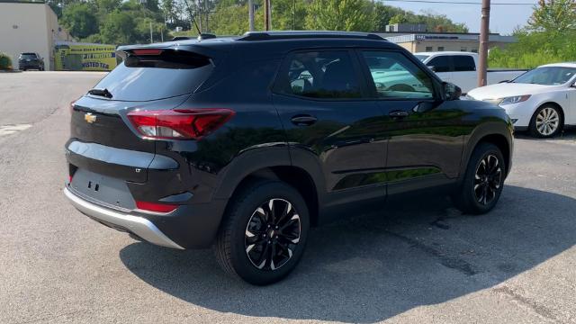 2023 Chevrolet Trailblazer Vehicle Photo in MOON TOWNSHIP, PA 15108-2571