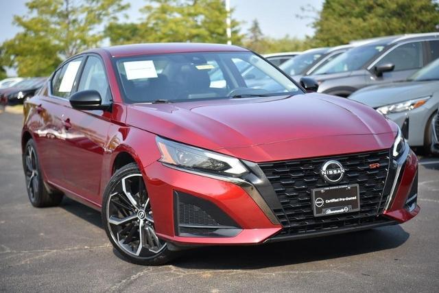 2023 Nissan Altima Vehicle Photo in Ballwin, MO 63011