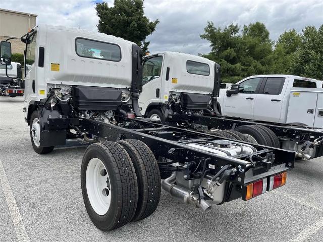 2025 Chevrolet Low Cab Forward 4500 Vehicle Photo in ALCOA, TN 37701-3235