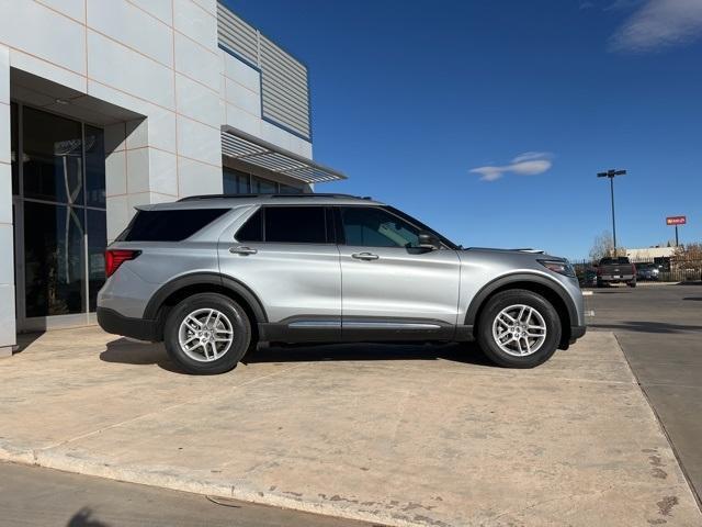 2025 Ford Explorer Vehicle Photo in Winslow, AZ 86047-2439