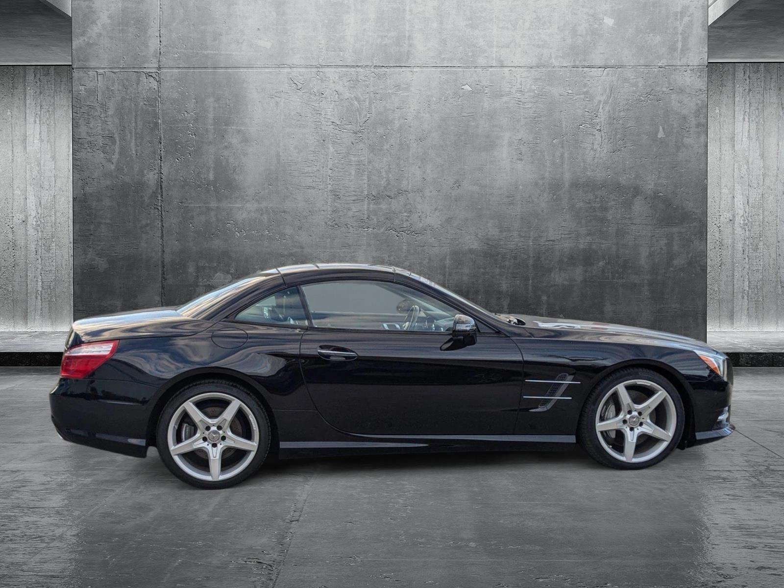 2013 Mercedes-Benz SL-Class Vehicle Photo in MIAMI, FL 33134-2699