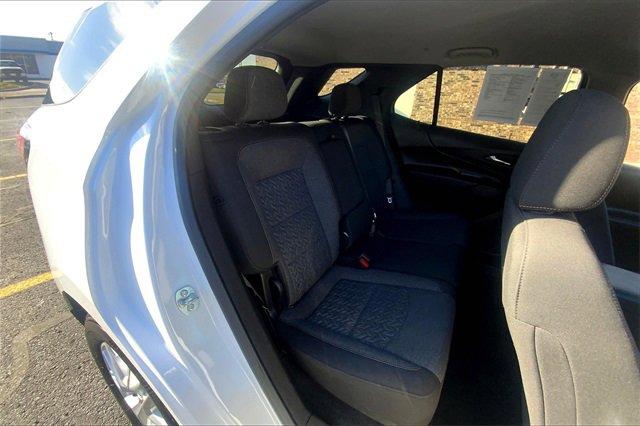 2024 Chevrolet Equinox Vehicle Photo in TOPEKA, KS 66609-0000