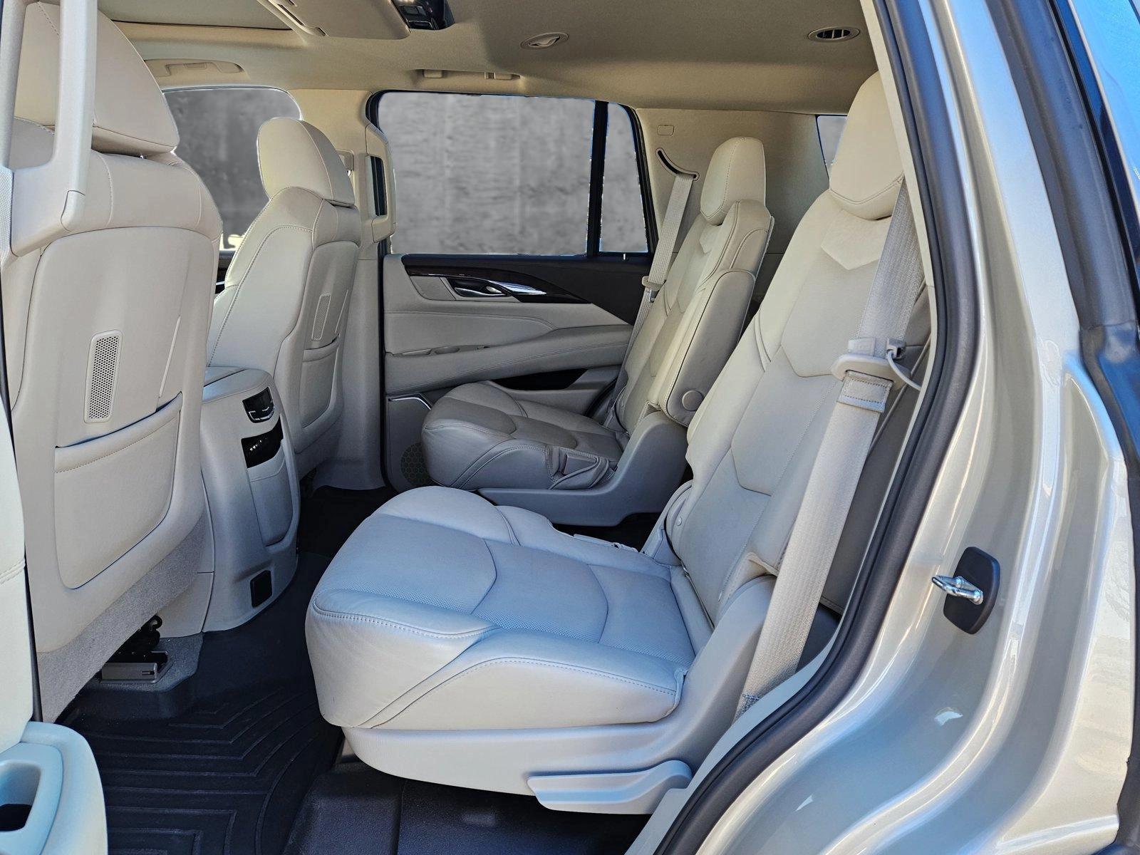 2016 Cadillac Escalade Vehicle Photo in AMARILLO, TX 79106-1809