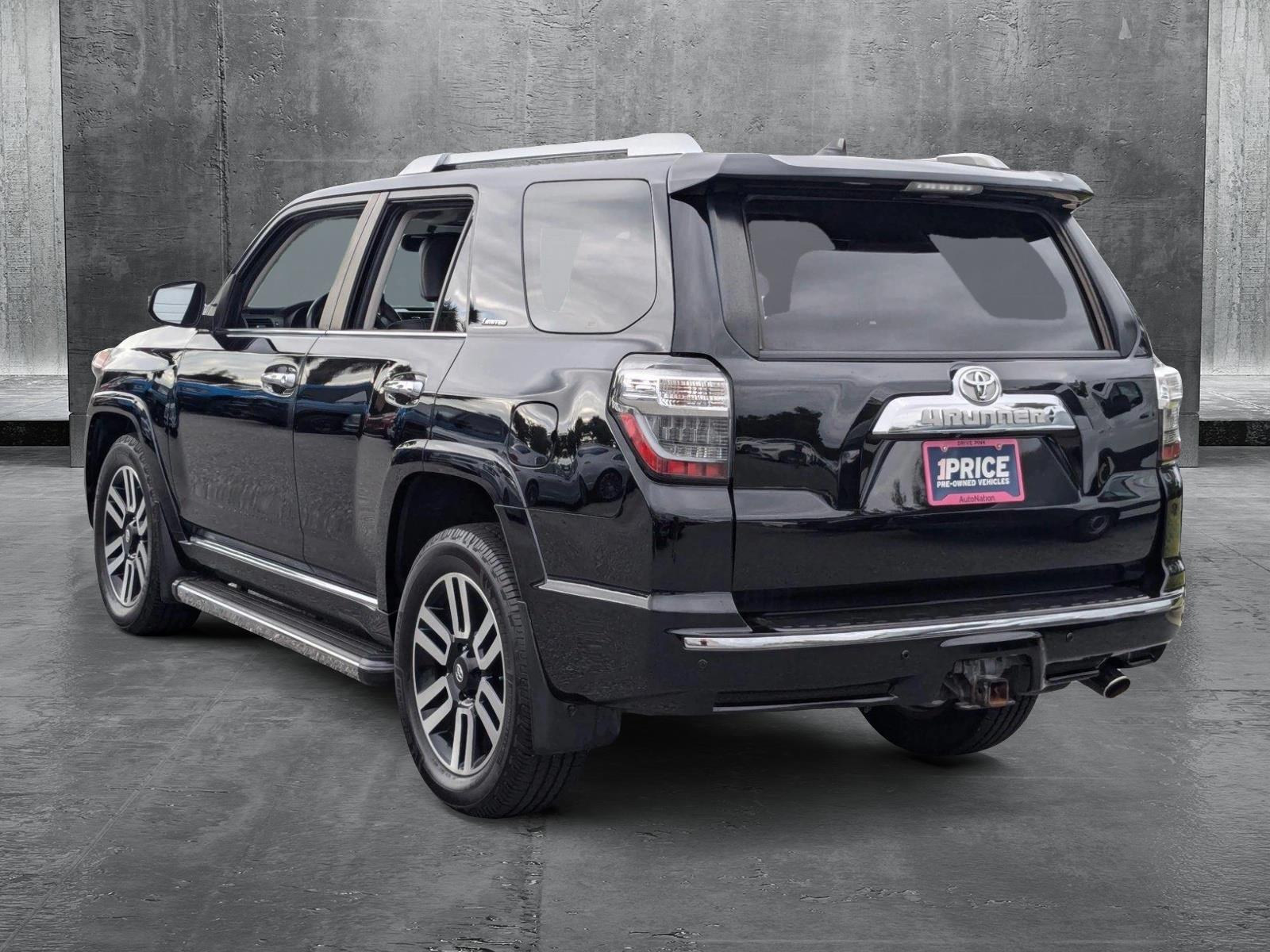 2016 Toyota 4Runner Vehicle Photo in Sarasota, FL 34231