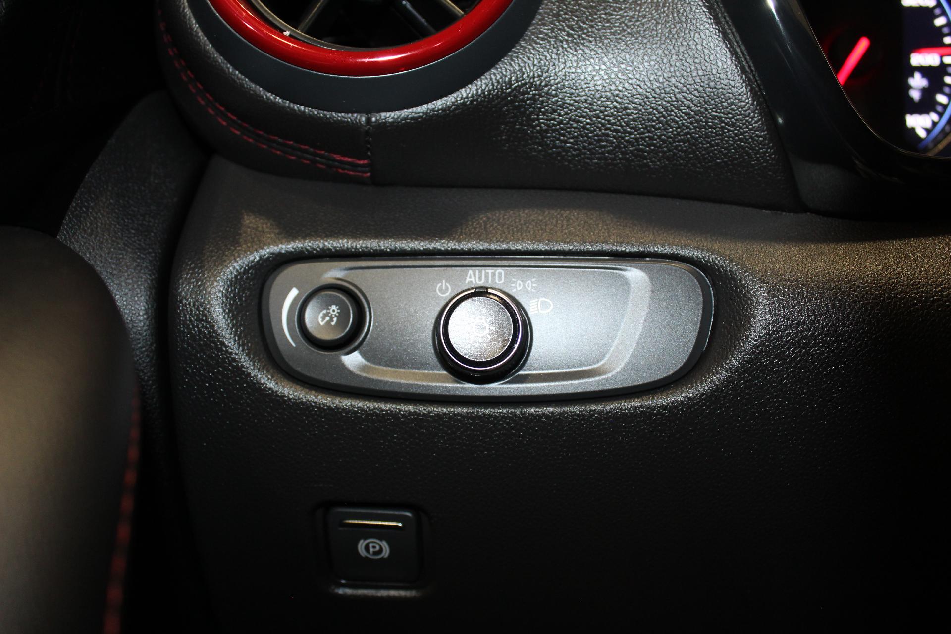 2021 Chevrolet Blazer Vehicle Photo in NORTHAMPTON, MA 01060-1120