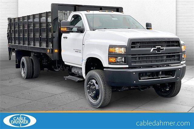 2024 Chevrolet Silverado Chassis Cab Vehicle Photo in INDEPENDENCE, MO 64055-1314