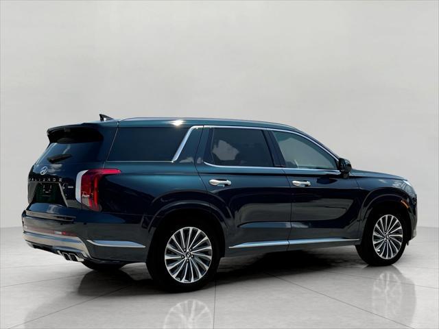 2025 Hyundai PALISADE Vehicle Photo in Green Bay, WI 54304