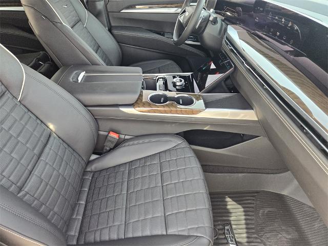 2025 Cadillac Escalade Vehicle Photo in Oklahoma City, OK 73114