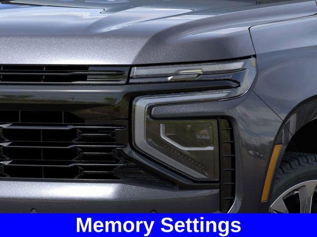 2025 Chevrolet Suburban Vehicle Photo in BROCKTON, MA 02301-7113