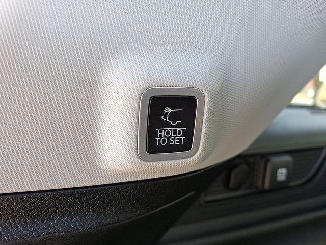 2022 Jeep Grand Cherokee 4xe Vehicle Photo in DANBURY, CT 06810-5034