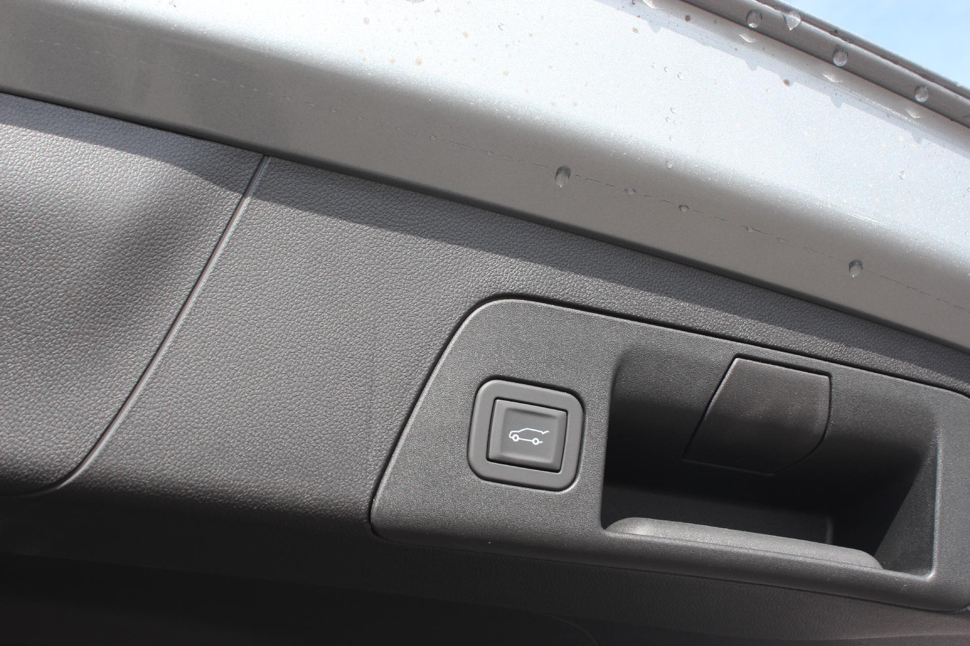 2025 Buick Envision Vehicle Photo in AURORA, CO 80012-4011