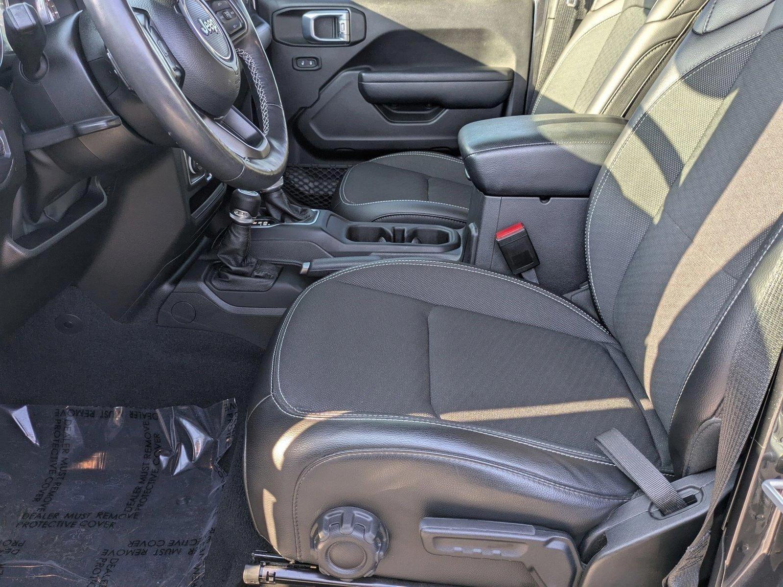 2023 Jeep Gladiator Vehicle Photo in CLEARWATER, FL 33764-7163