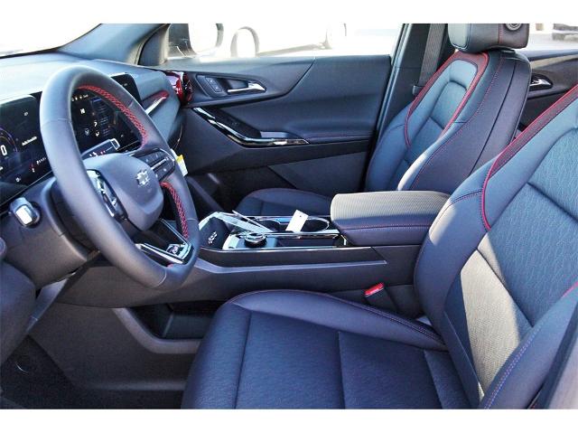 2025 Chevrolet Equinox Vehicle Photo in ROSENBERG, TX 77471-5675