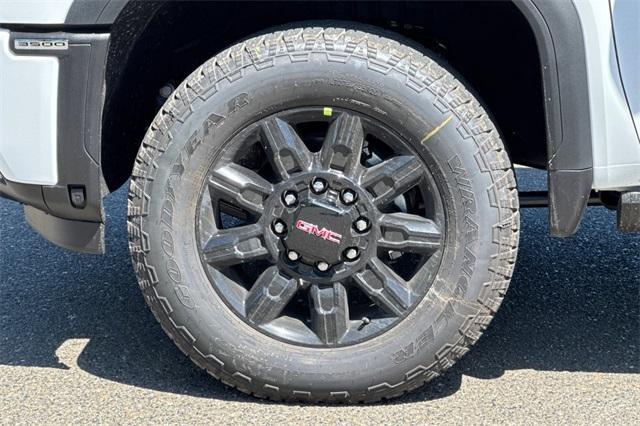 2025 GMC Sierra 3500 HD Vehicle Photo in ELK GROVE, CA 95757-8703