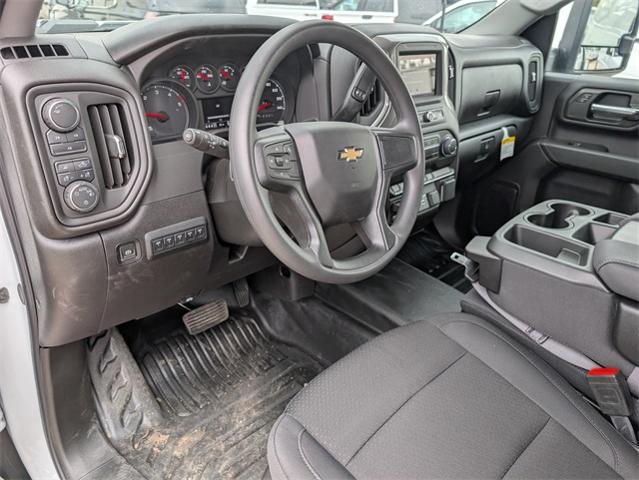 2025 Chevrolet Silverado 3500 HD CC Vehicle Photo in ENGLEWOOD, CO 80113-6708