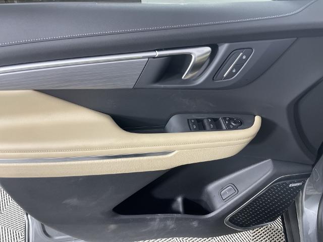 2025 Buick Enclave Vehicle Photo in GILBERT, AZ 85297-0402