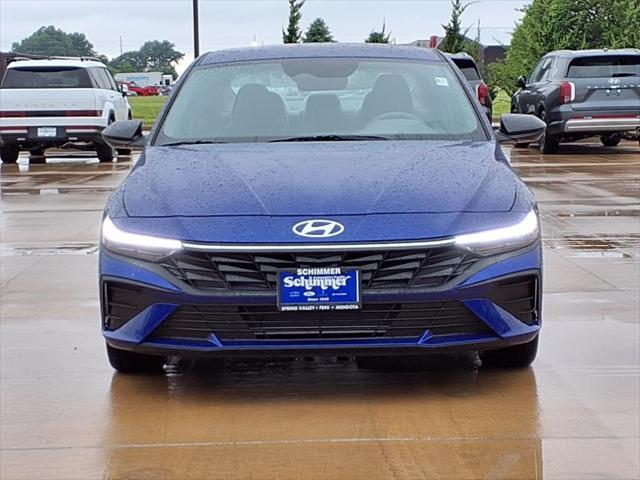 2025 Hyundai ELANTRA Vehicle Photo in Peoria, IL 61615