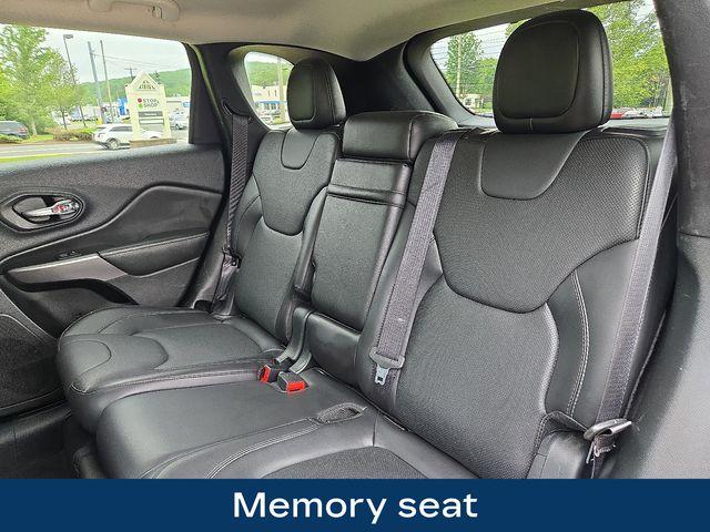 2019 Jeep Cherokee Vehicle Photo in WATERTOWN, CT 06795-3318