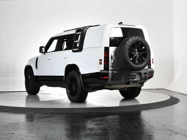 2024 Defender Vehicle Photo in DALLAS, TX 75235