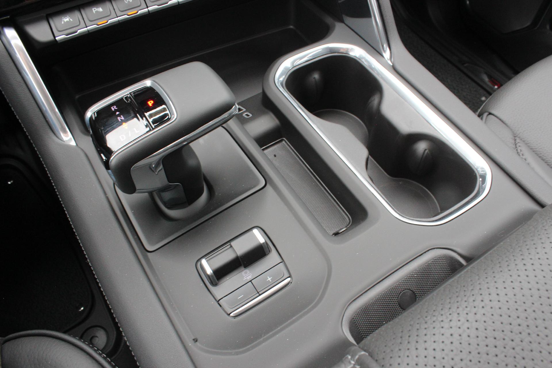 2025 GMC Sierra 1500 Vehicle Photo in AURORA, CO 80012-4011