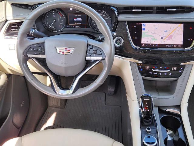2022 Cadillac XT6 Vehicle Photo in DENTON, TX 76210-9321