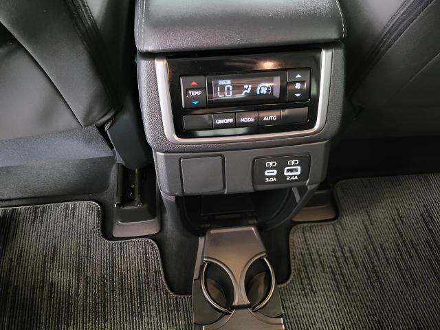2024 Subaru Ascent Vehicle Photo in Oshkosh, WI 54904
