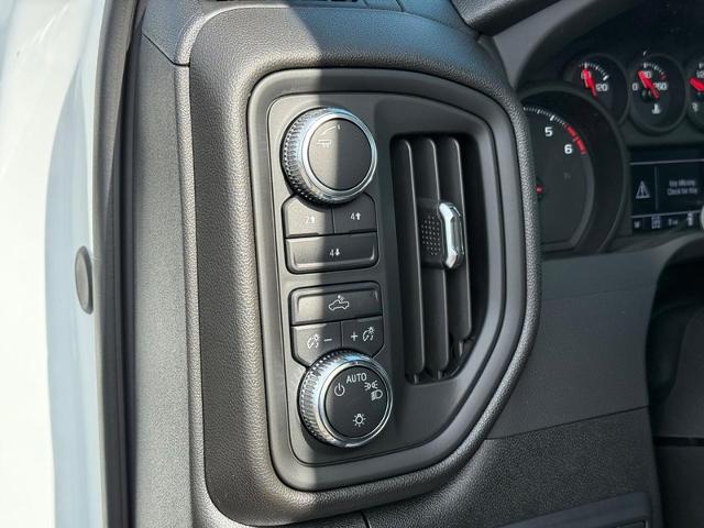 2025 GMC Sierra 3500 HD Vehicle Photo in COLUMBIA, MO 65203-3903
