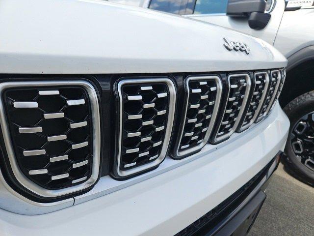 2021 Jeep Grand Cherokee L Vehicle Photo in PUYALLUP, WA 98371-4149