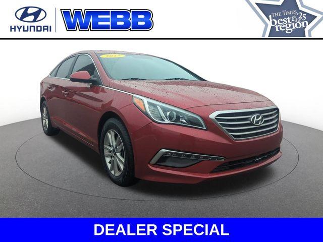 2015 Hyundai SONATA Vehicle Photo in Merrillville, IN 46410