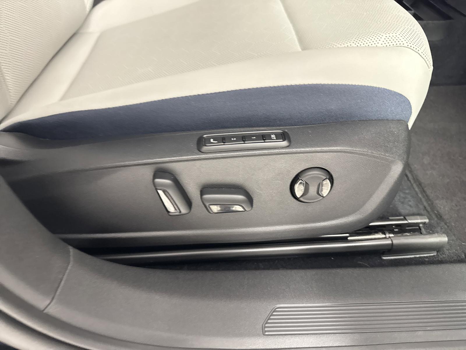 2023 Volkswagen ID.4 Vehicle Photo in Georgetown, TX 78626