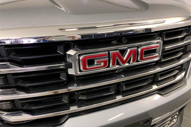 2025 GMC Acadia Vehicle Photo in KANSAS CITY, MO 64114-4502